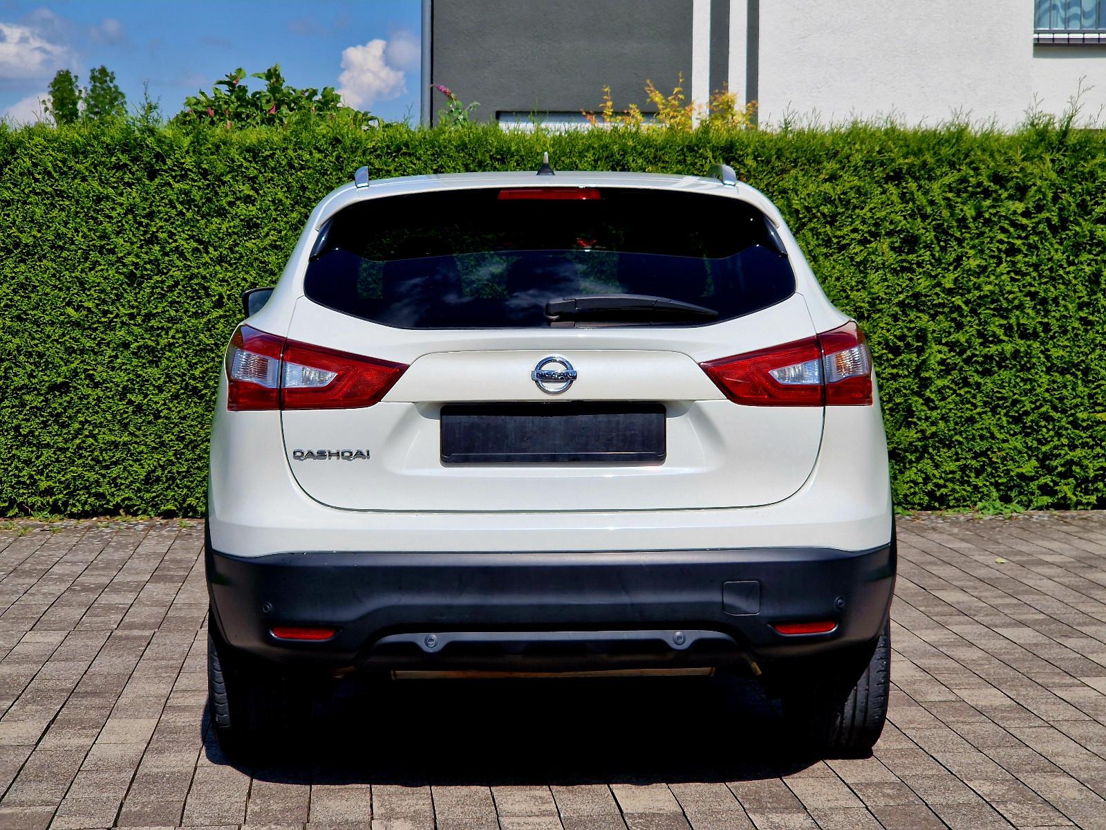 Nissan Qashqai N-Connecta (Automatik, Navi, Kamera)