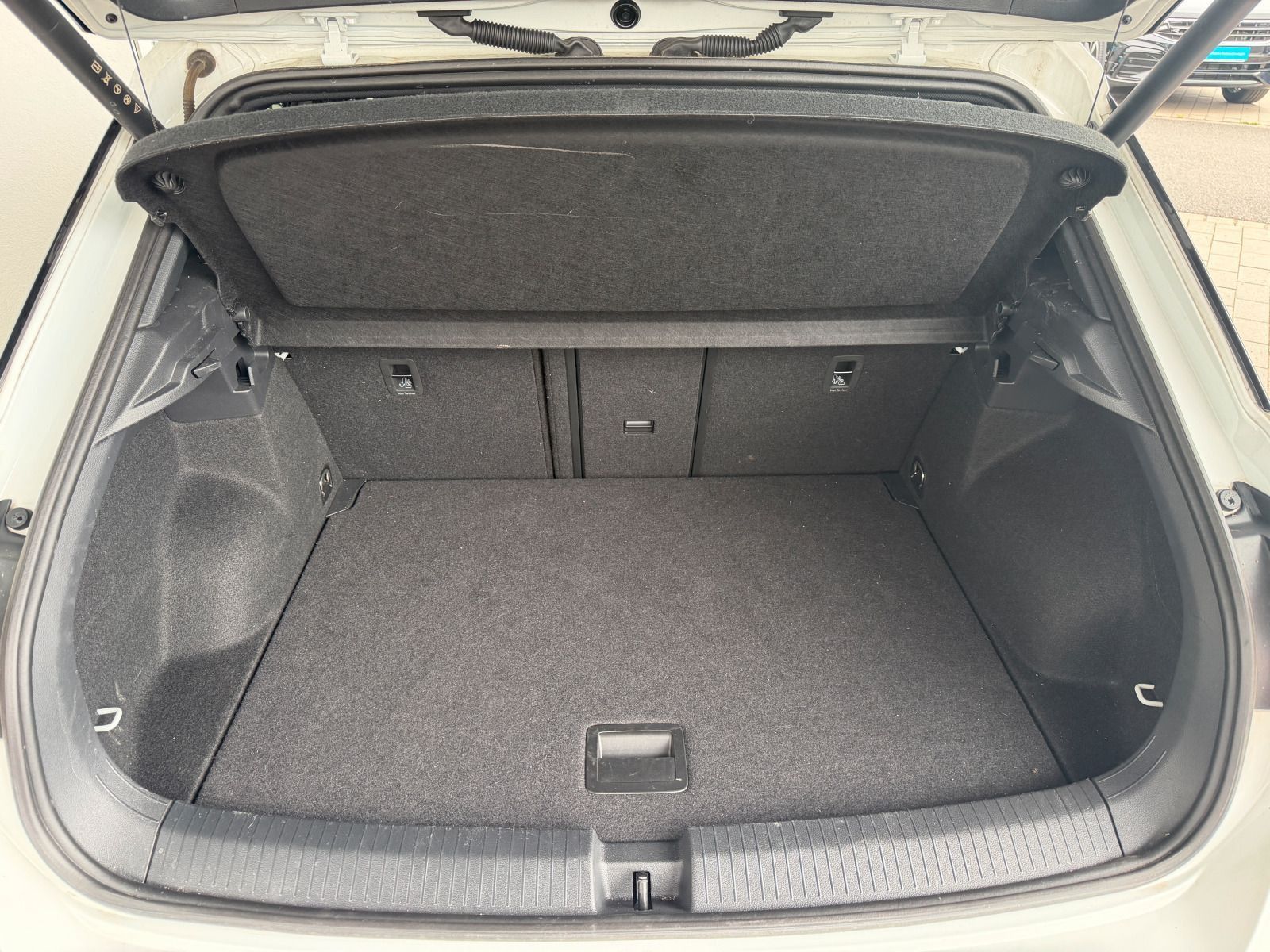 Volkswagen T-Roc - Bild 15