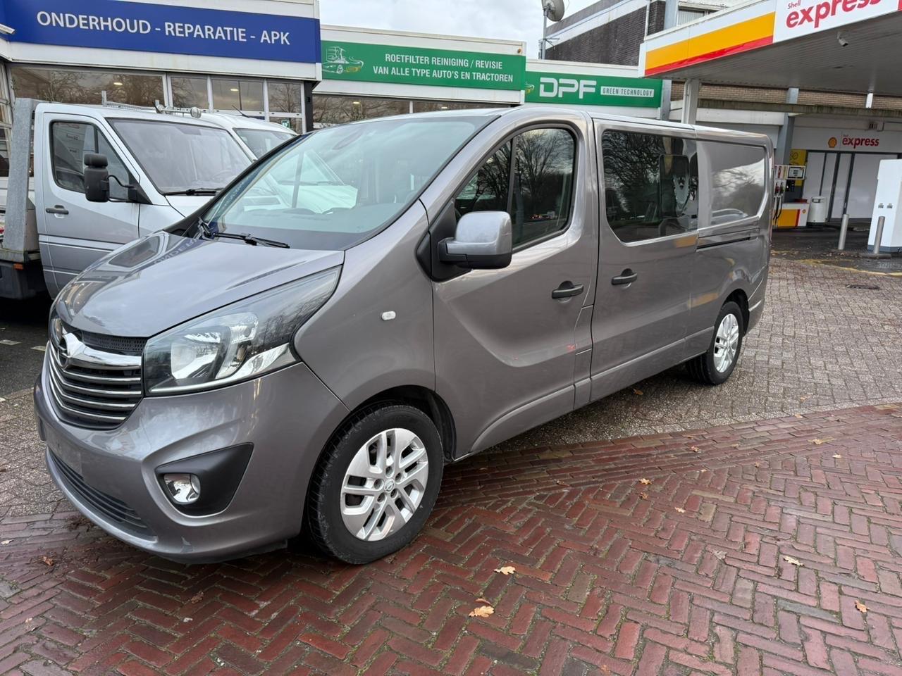 Opel Vivaro Lange Doppelkabine