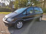 Opel Zafira 1.8 - Opel Zafira aus 1999