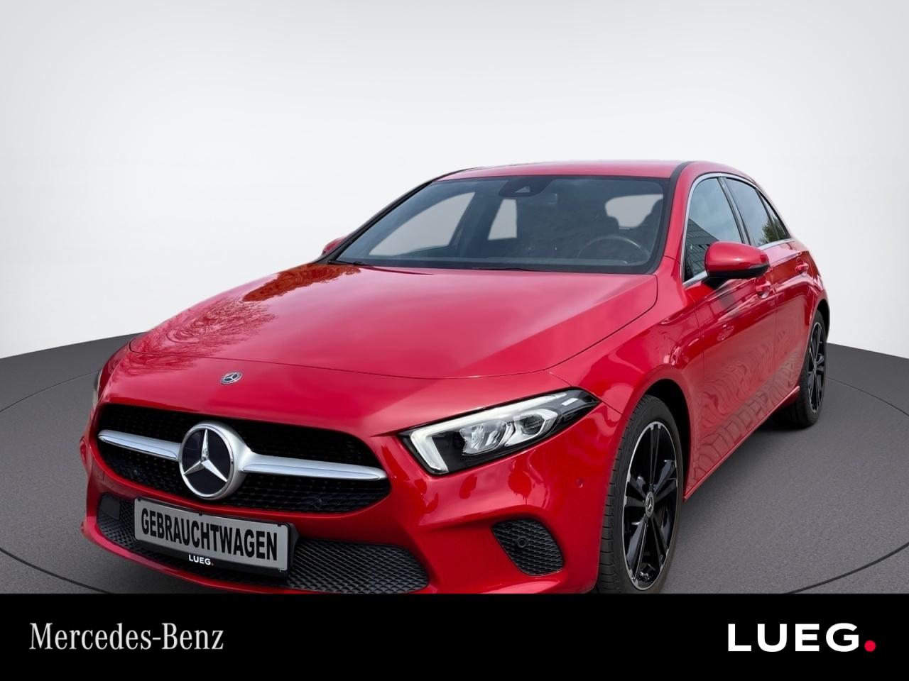 Mercedes-Benz A 220 4MATIC PROGRESSIVE+NAVIPREMIUM+LED+KAMERA