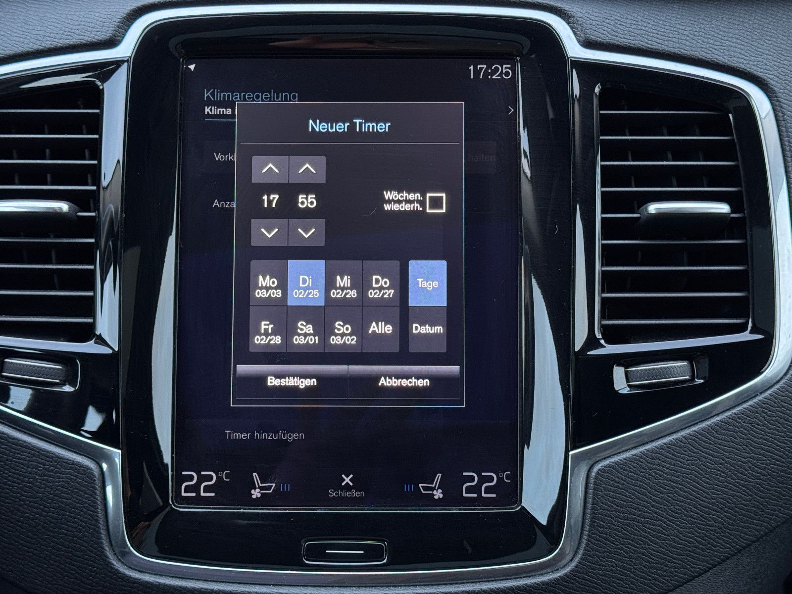 Fahrzeugabbildung Volvo XC90 INSCRIPTION AWD PANO HUD SITZKLIMA MEMORY