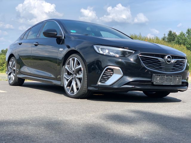 Opel Insignia 2.0 GSI*BiTurbo-Diesel*4x4*VOLL VOLL