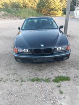 BMW 523i A -