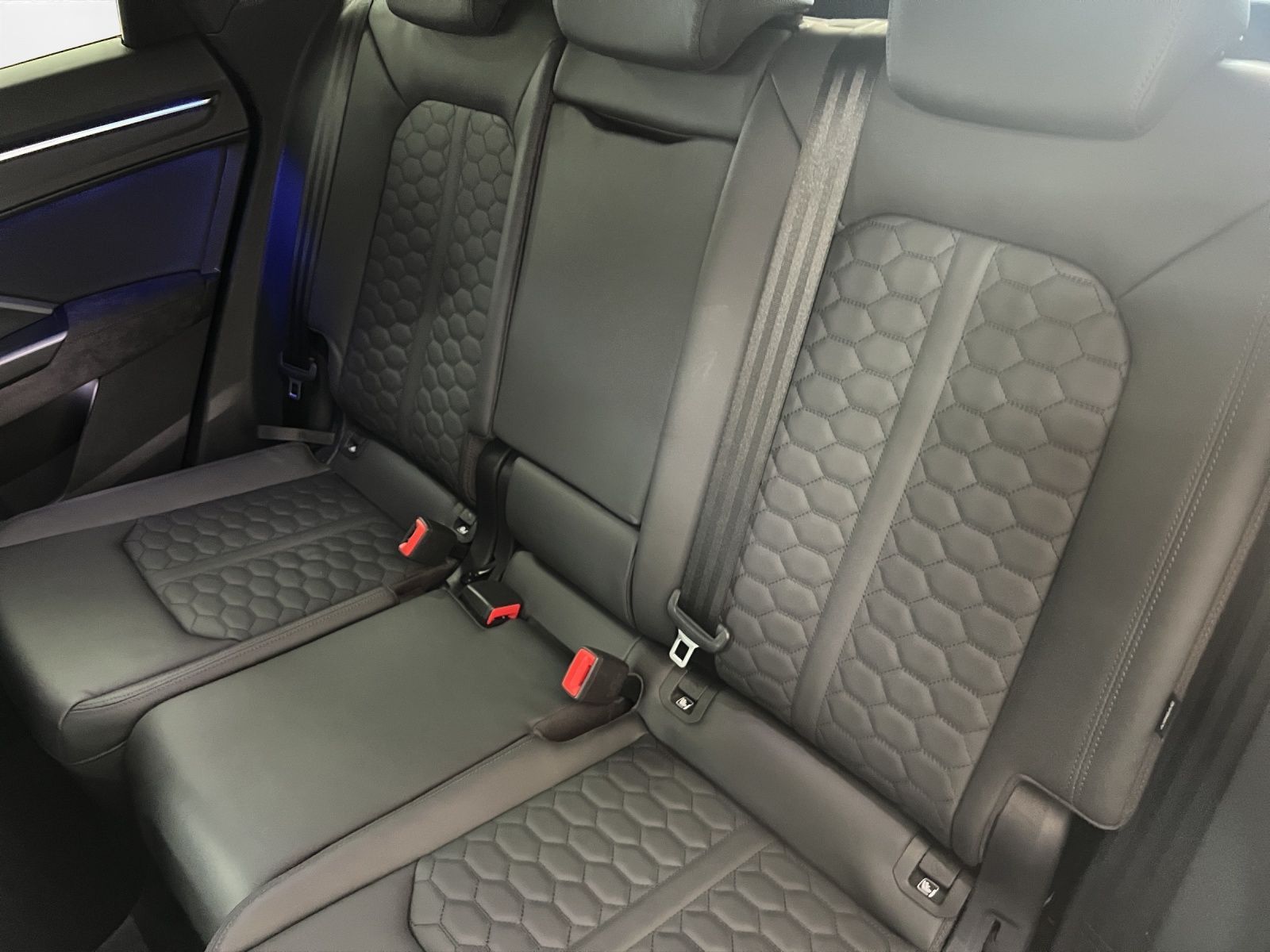 Audi RSQ3 - Bild 18