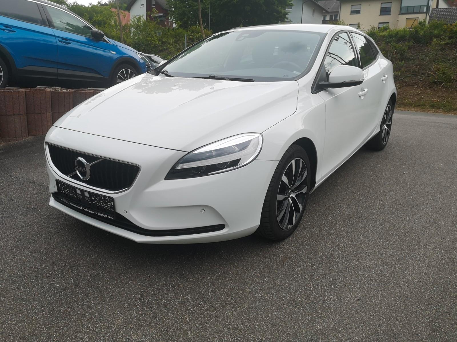 Volvo V40 Momentum