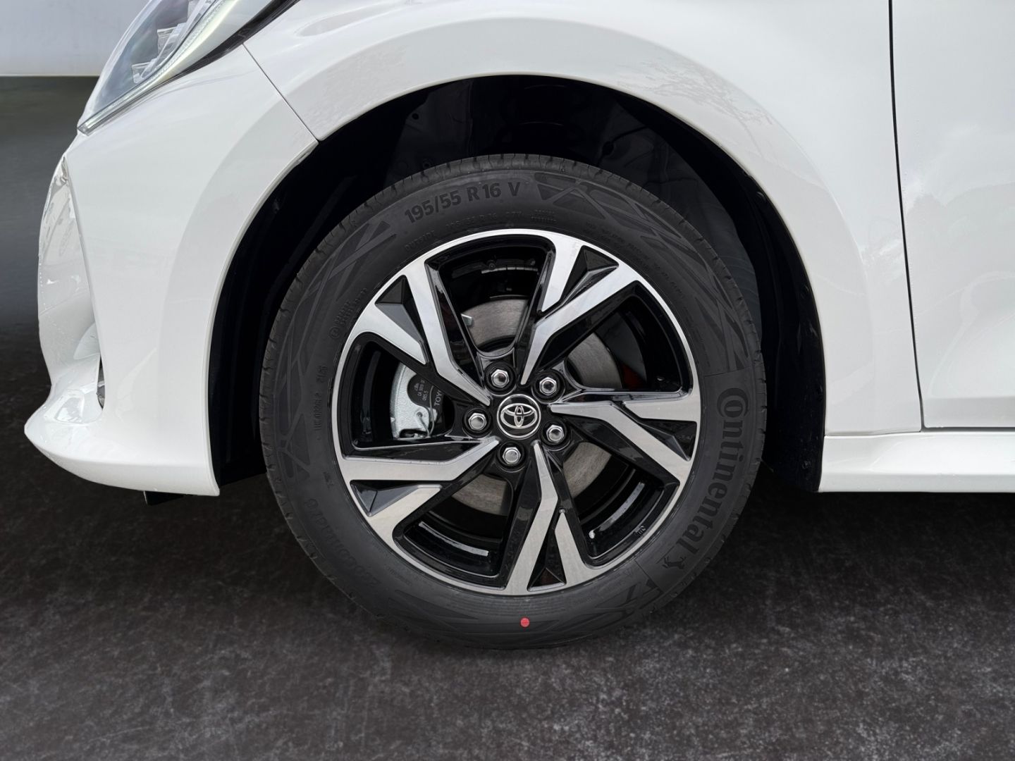 Toyota Yaris - Bild 20