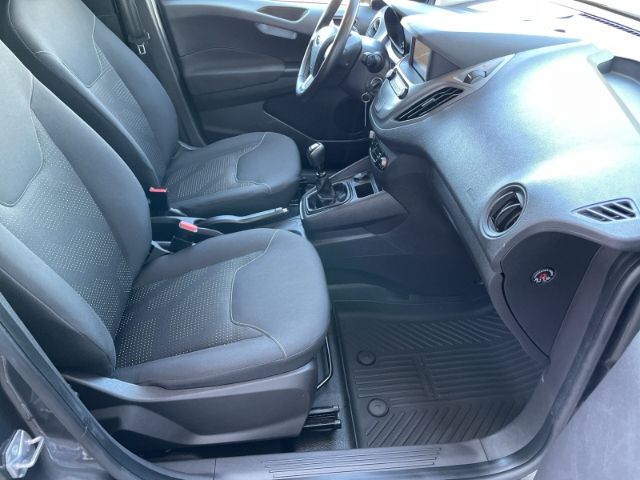 Fahrzeugabbildung Ford Transit Courier 1.5 TDCi Trend, Navi, Einparkhil