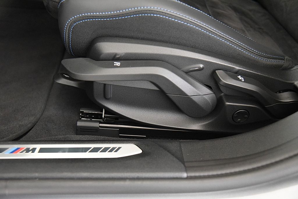 BMW 123