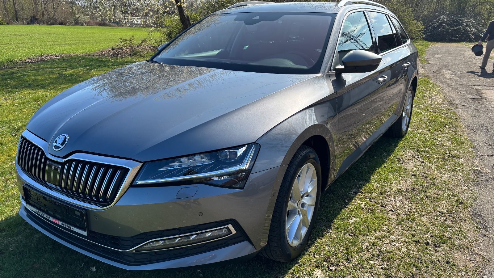 Skoda Superb Combi 2.0 TDI DSG 4x4 foto 2
