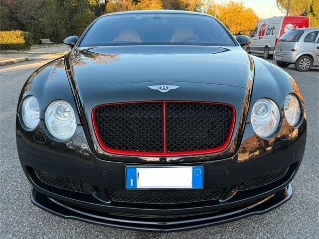 Bentley Continental GT 6.0 W12 "Iva esposta"