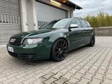 Audi S4 4.2 quattro Avant - - Audi S4 aus 2004: Kombi