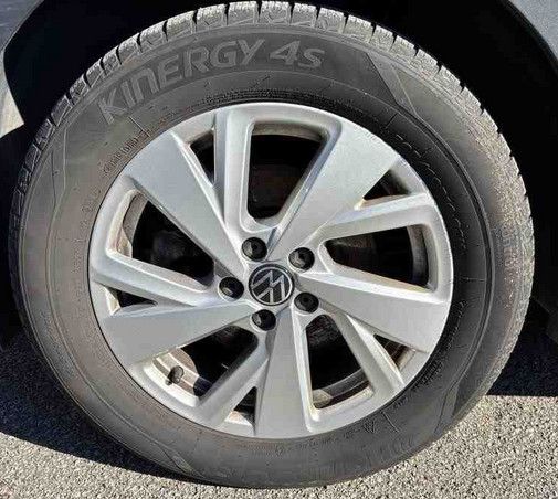 Fahrzeugabbildung Volkswagen Taigo Life+LED+KAMERA+SHZ+GJR+DIGIT.TACHO+ACC+IQ