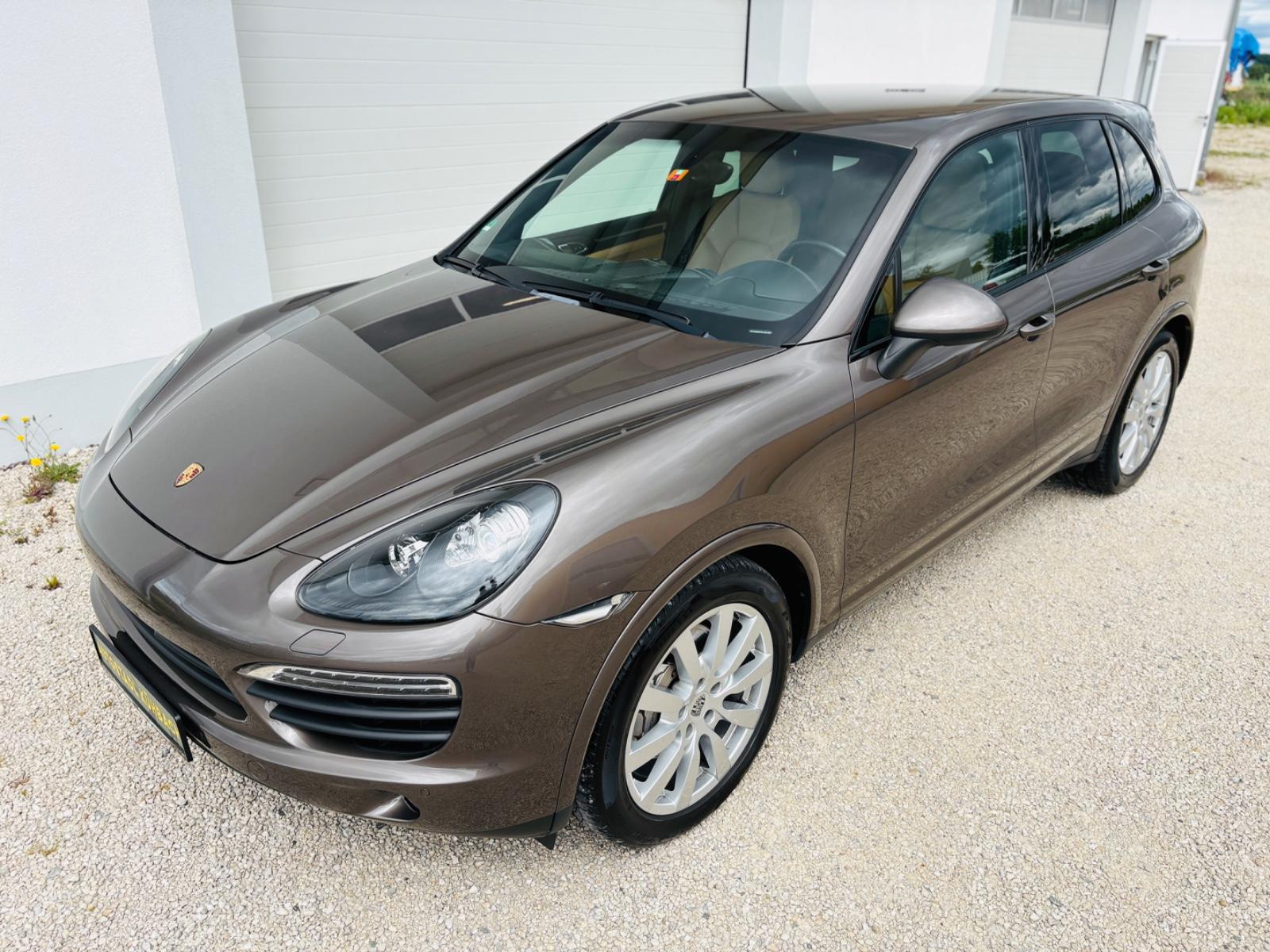 Porsche S *SPORT-DESIGN*AHK*PDLS*APPROVED-07/28*ACC*VOLL