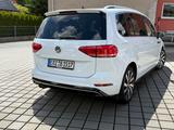 Volkswagen Touran 2.0 TDI SCR 140kW DSG Highline R Line - Volkswagen Touran: TDI 140