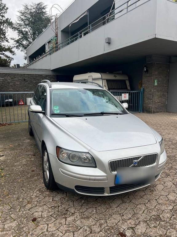 Volvo V50