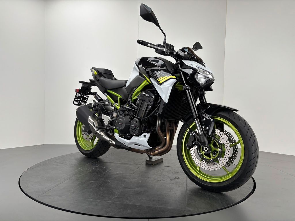 Fahrzeugabbildung Kawasaki Z900 *TOP-ZUSTAND *SERVICE NEU