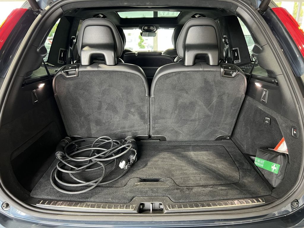 Volvo XC90 T8 Ultimate Dark Recharge AWD B&W 360° Pano
