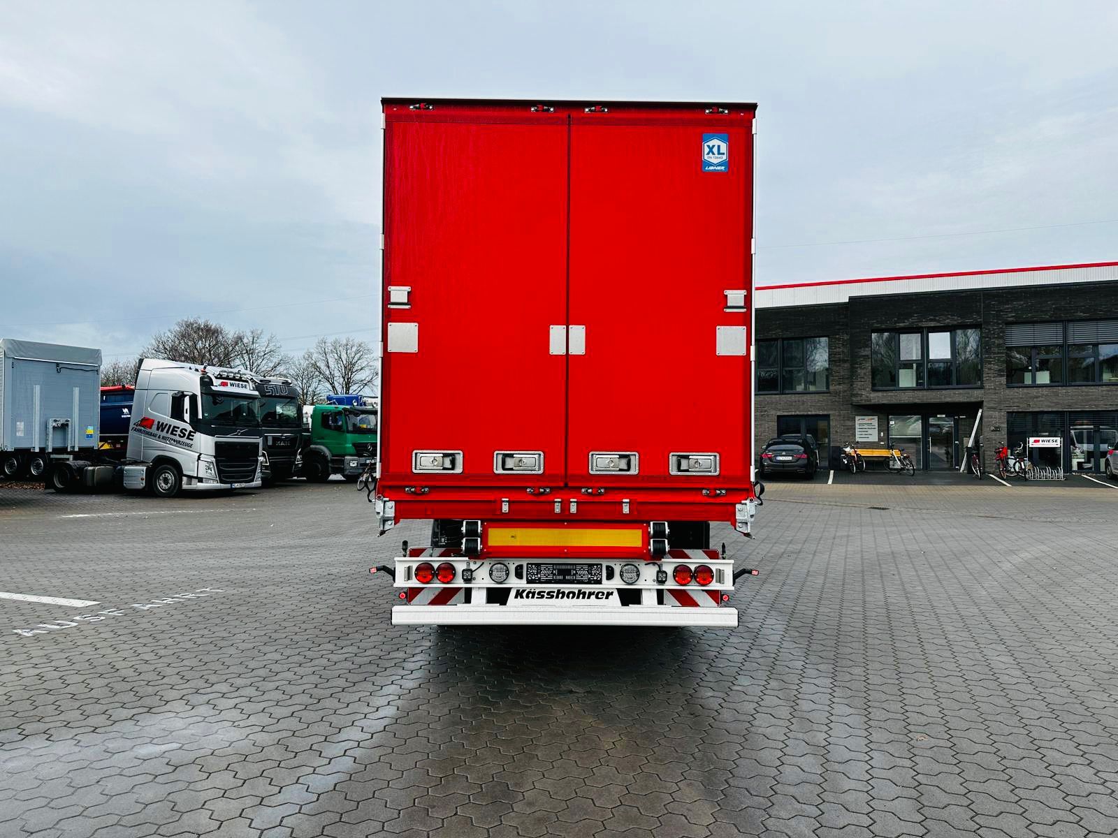 Fahrzeugabbildung Kässbohrer K.SPO Pritsche Plane - Libner Open Box