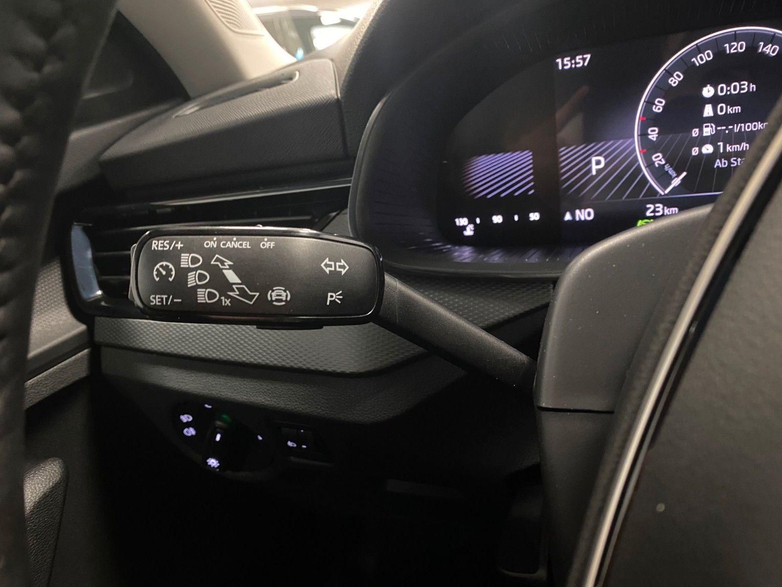 Fahrzeugabbildung SKODA Kamiq 1.0 TSI DSG Essence+GARANTIE 2030+100tKM++