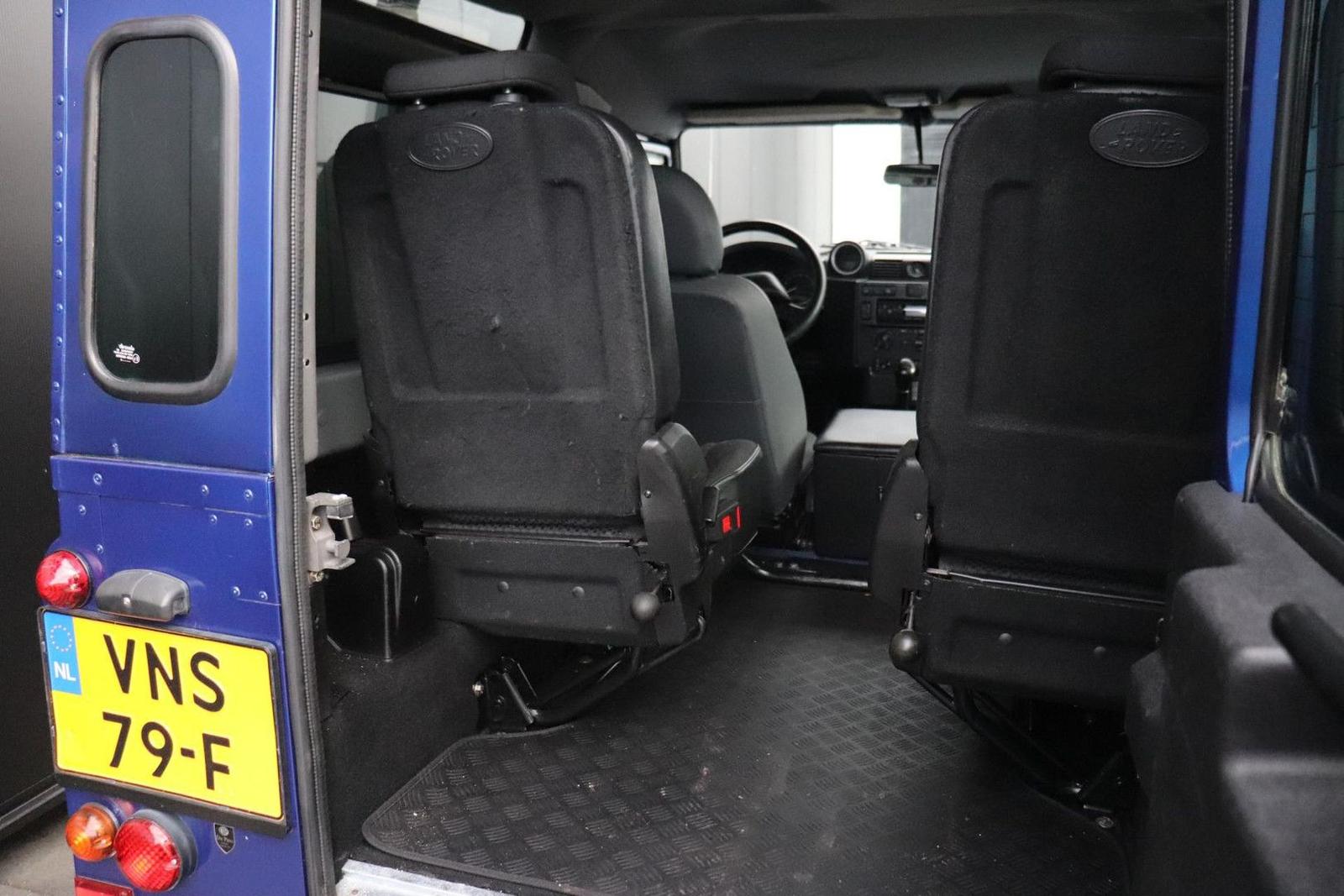 LAND ROVER DEFENDER - 2.2 D - 90 - 122 CV - 4X4 - BVM