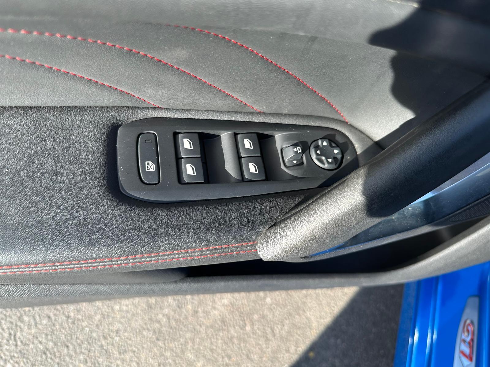 Peugeot 1.6 PureTech GTi*Navi*SHZ*el.Sp*Klima*SPS*Touch