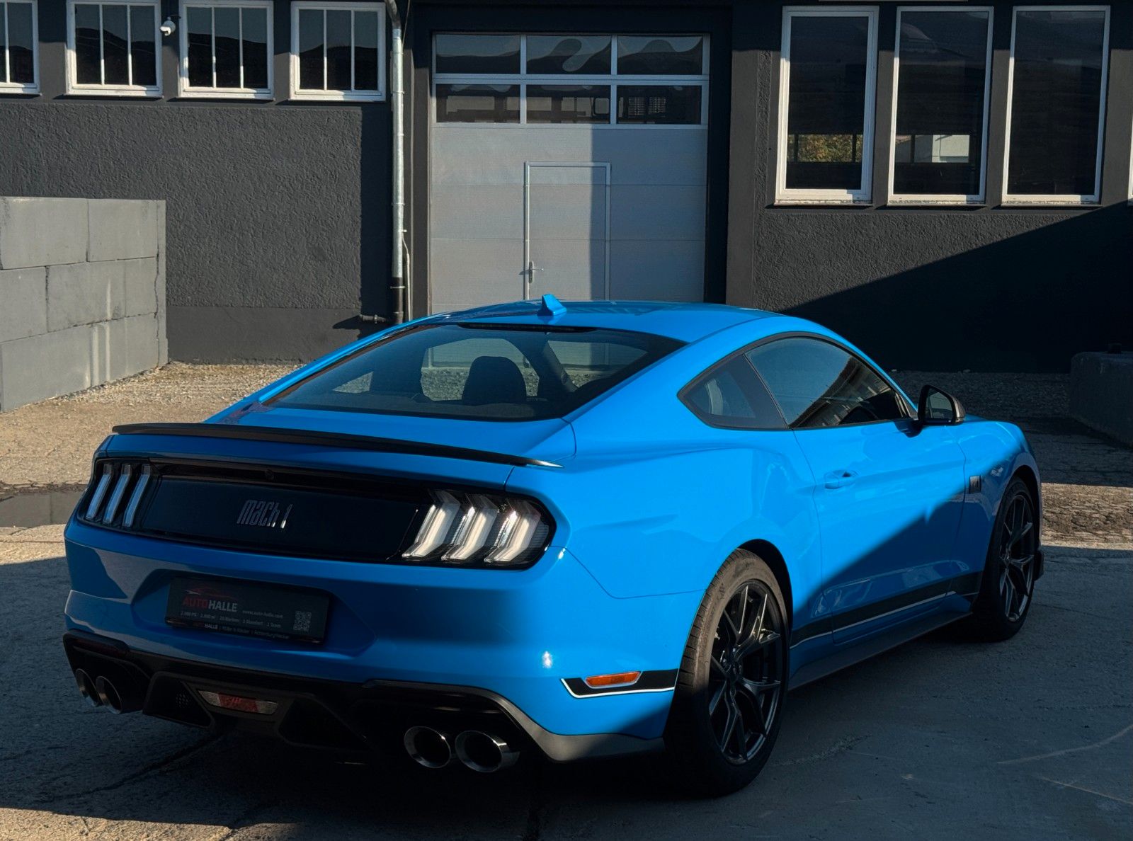 Fahrzeugabbildung Ford Mustang Mach 1 5.0L V8 Fastback Schalter Perfor.