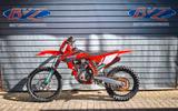 KTM 250 SX-F  - KTM SX F 250