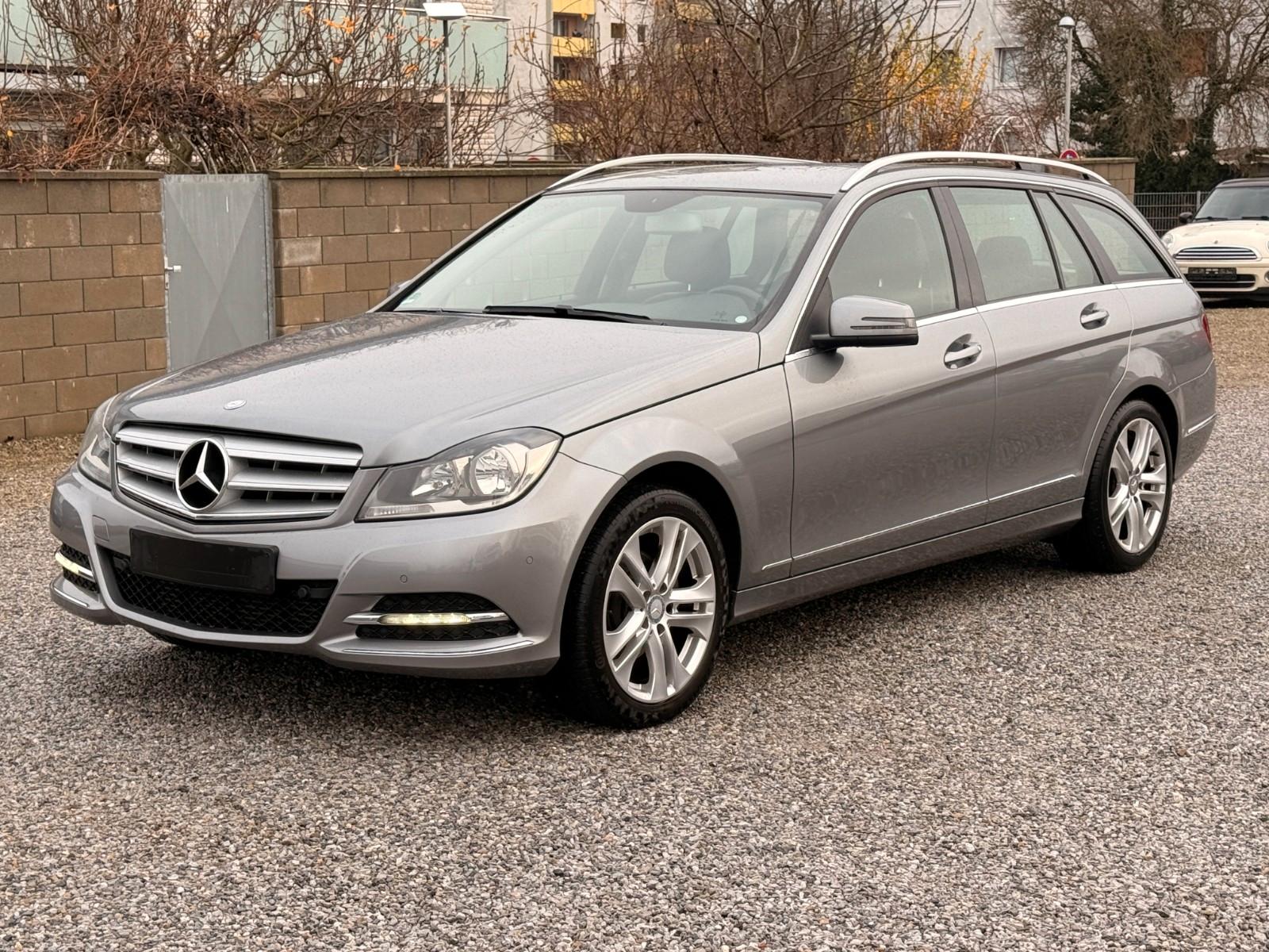 Mercedes-Benz C 180 T CGI Avantgarde NAVI+AHK+SHZ+PDC+MFL