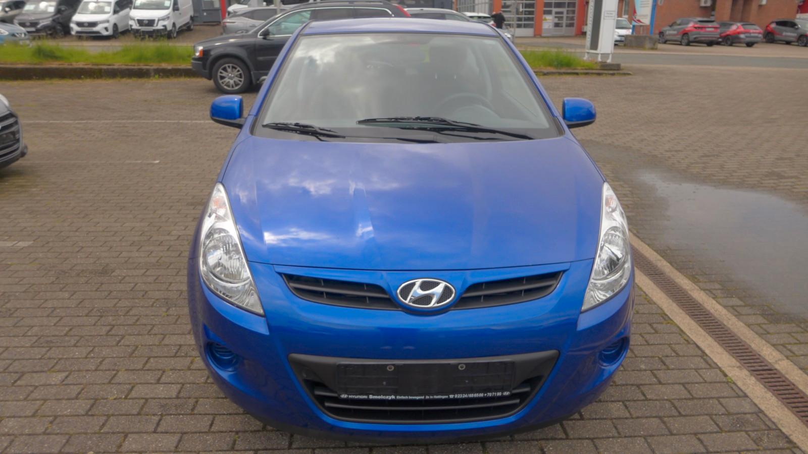 Hyundai i20 Edition + 2.HAND KLIMA TÜV NEU ZV. MIT FERNB