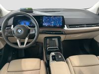 BMW 220 Active Tourer - Vorschau Bild 12