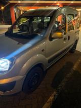 Renault Kangoo - gebrauchte Renault Kangoo aus dem Jahr 2004
