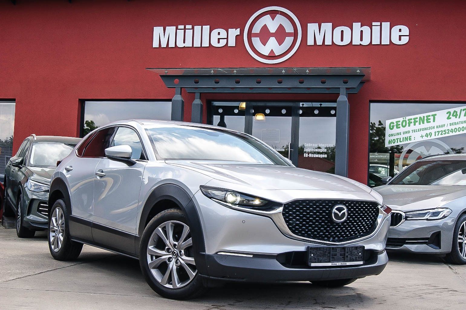 Fahrzeugabbildung Mazda CX-30 2.0 SKYACTIV-G M Hybrid DESIGN HEADUP LED