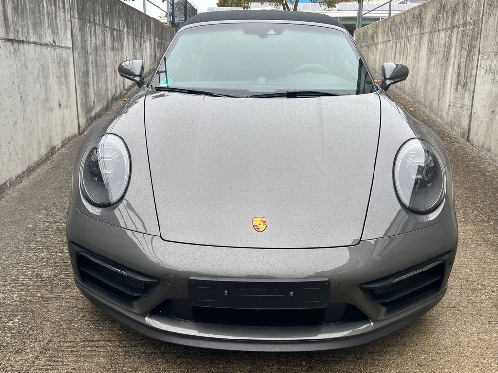 Image of Porsche 992