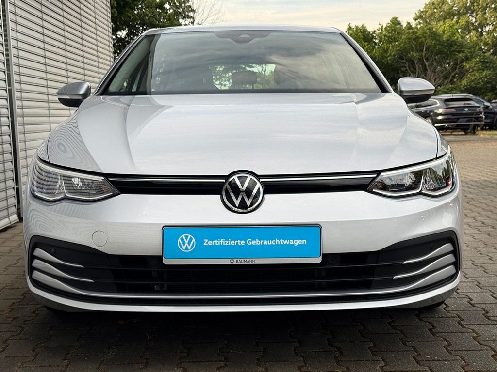 Golf VIII 1.5 TSI LIFE *STDHZG*NAVI*LED*ACC*