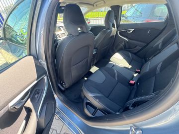 Volvo V40 - 12