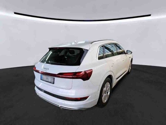 Audi e-tron 55 quattro S line ACC+TOTW+360KAM+CARPLAY imagem 3