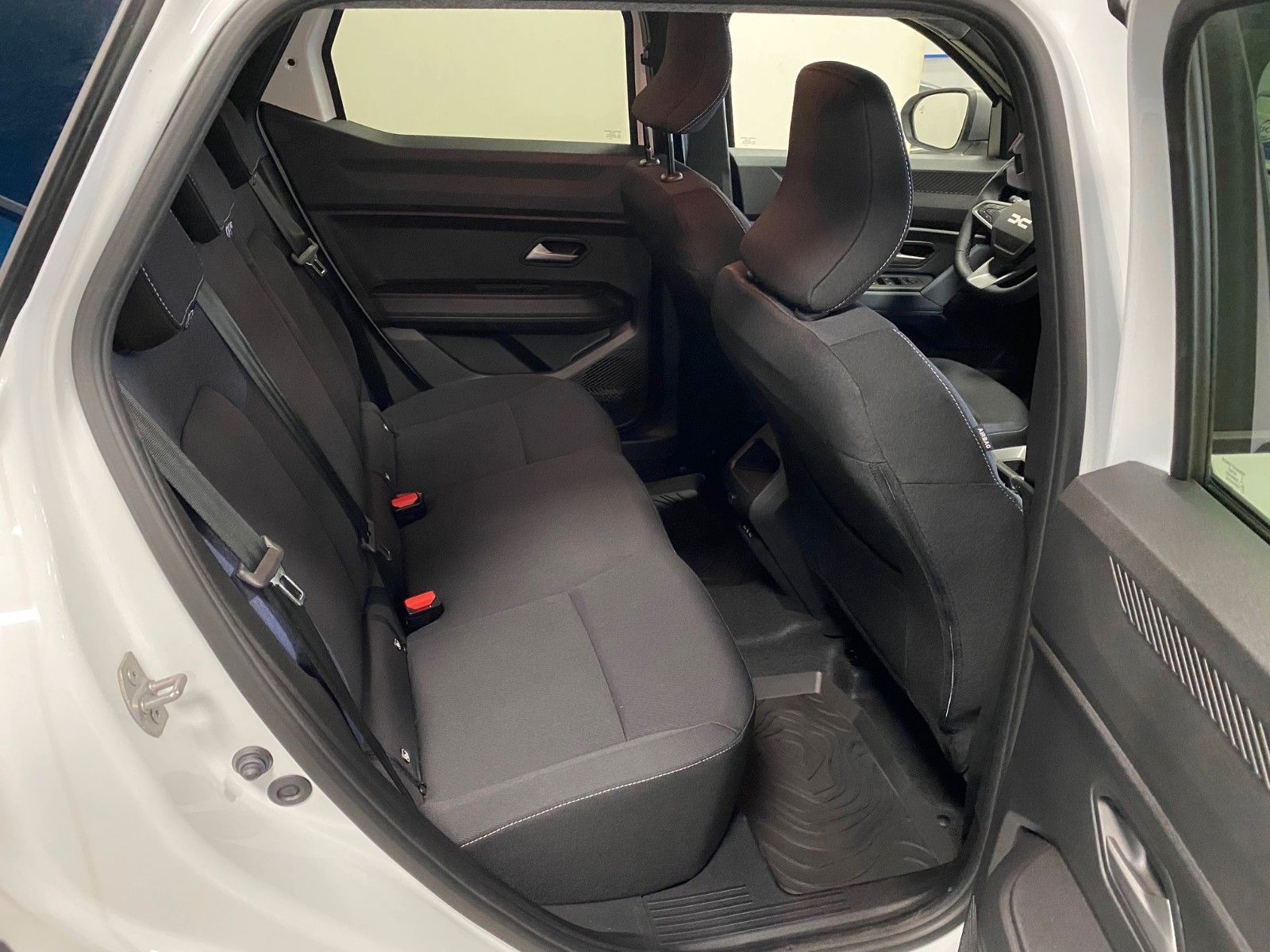 Fahrzeugabbildung Dacia Duster TCe 130 Journey+NAVI+KAMERA+18"+GARANTIE+