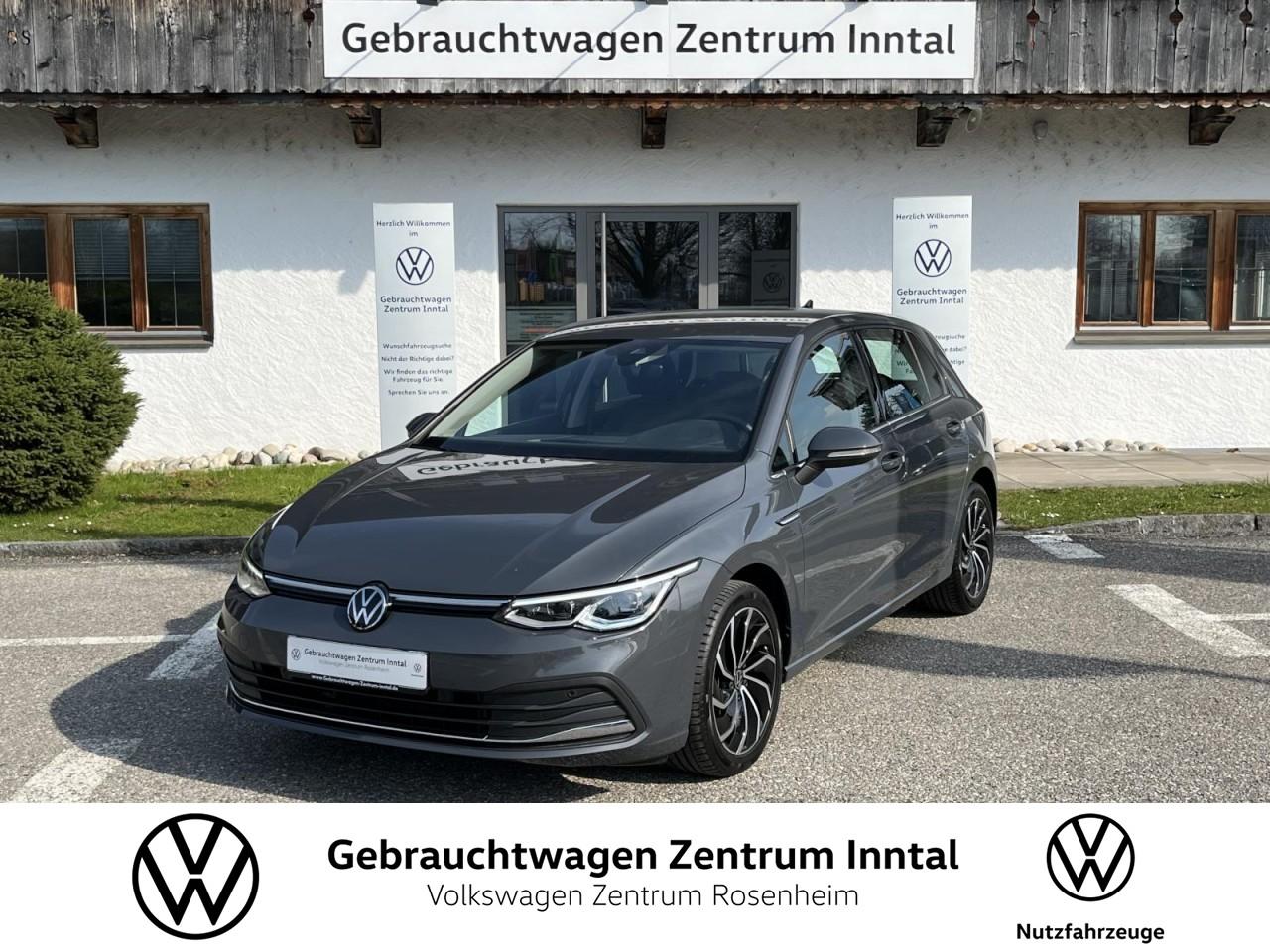 Volkswagen Golf VIII 1,5 TSI Style (LED+ACC+Navi) Klima
