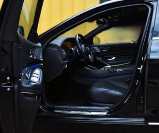 Mercedes S 560 - 3
