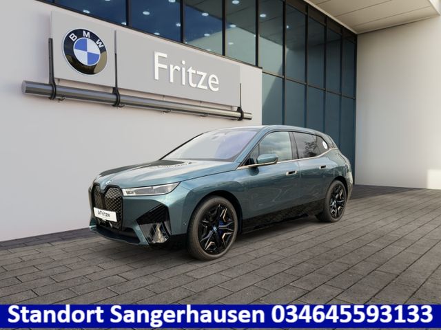 BMW iX 40 xDrive AHK/Laserlicht/M-Sport