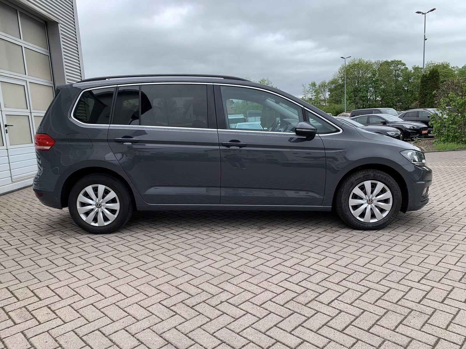 Volkswagen Touran 1.5TSI DSG 7-Sitzer ACC+3Z-Klima+Sitzhzg, миниатюра 4