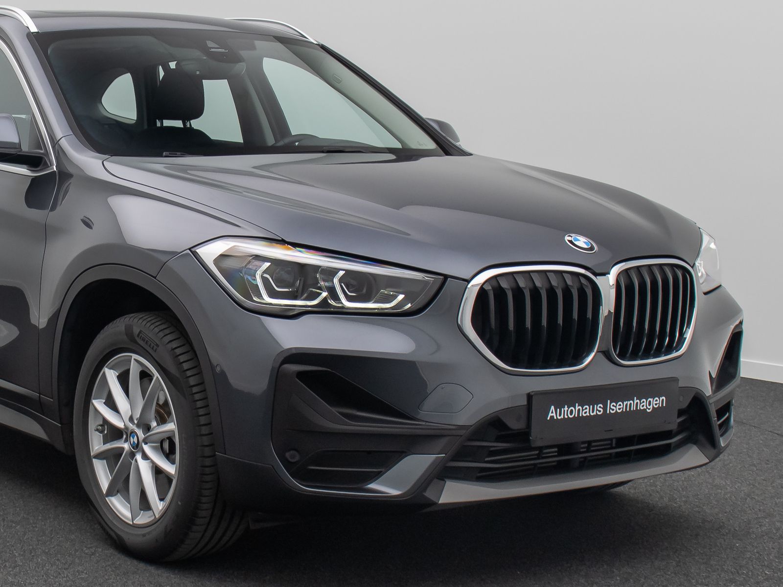 Fahrzeugabbildung BMW X1 sD20i ParkAs LED Navi GeschwReg Panorama DAB