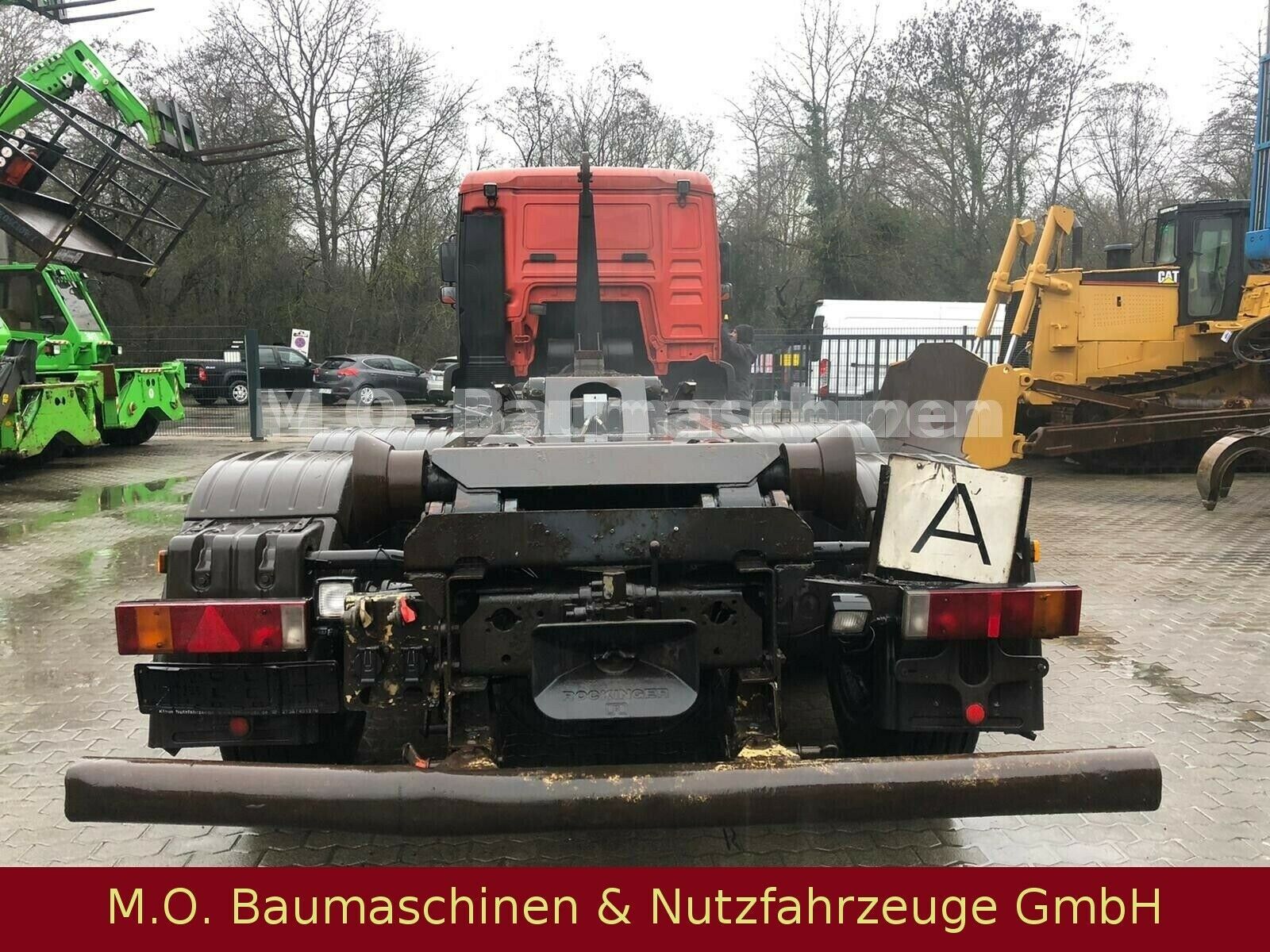 Fahrzeugabbildung MAN TGA 26.480 FNLC / 6x2 / Liftachs / Luft /