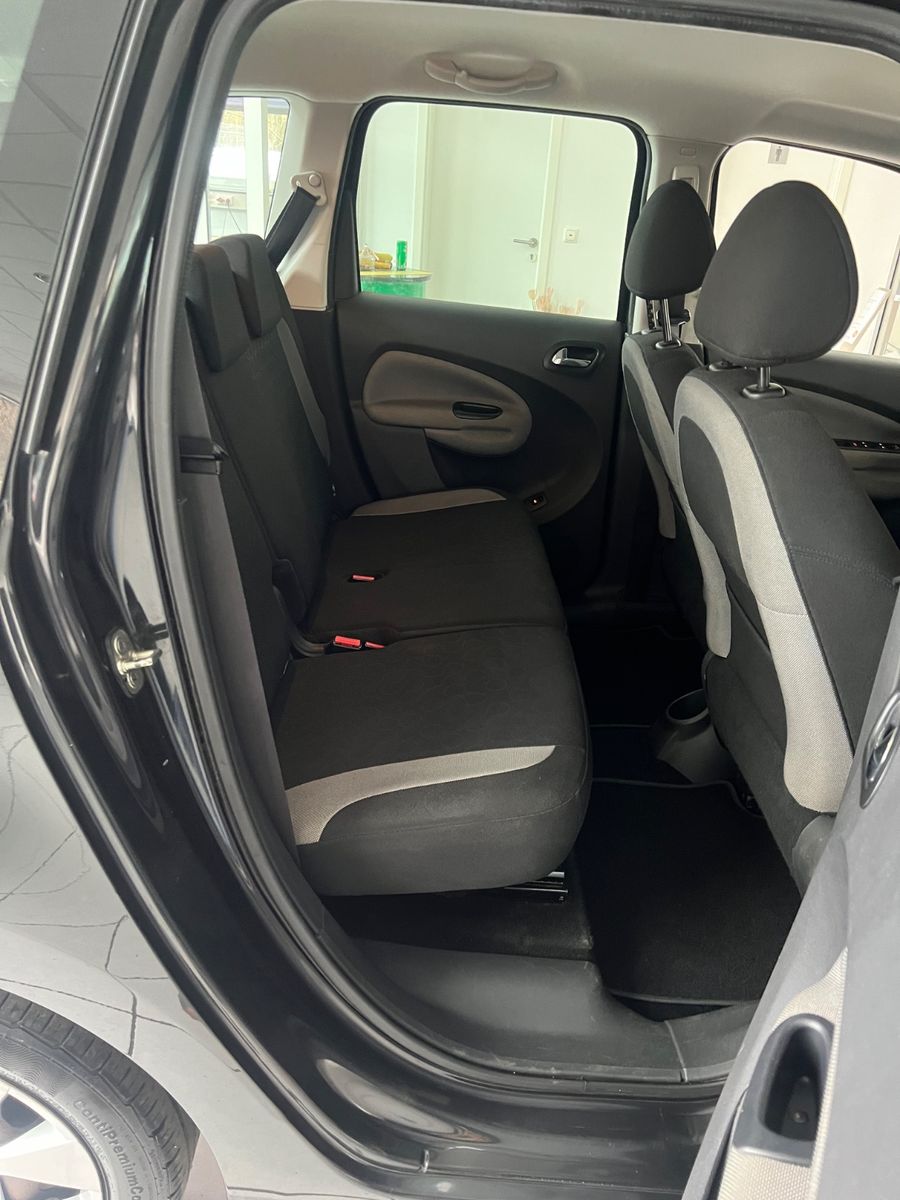 Fahrzeugabbildung Citroën C3 Picasso Tendance