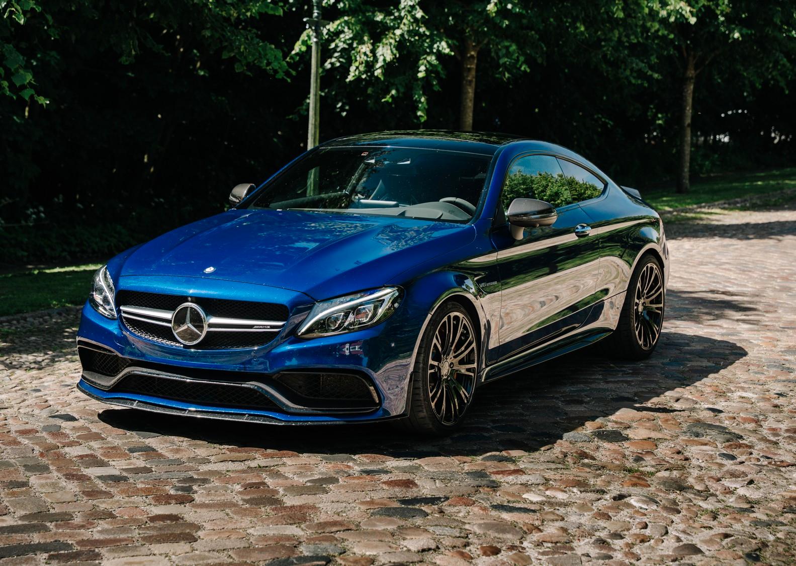 Mercedes-Benz S BRABUS 600