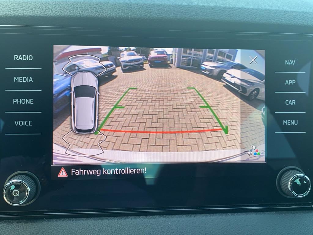 Skoda Karoq 2.0 TSI Sportline DSG 4x4 Navi+PDC+Kamera+