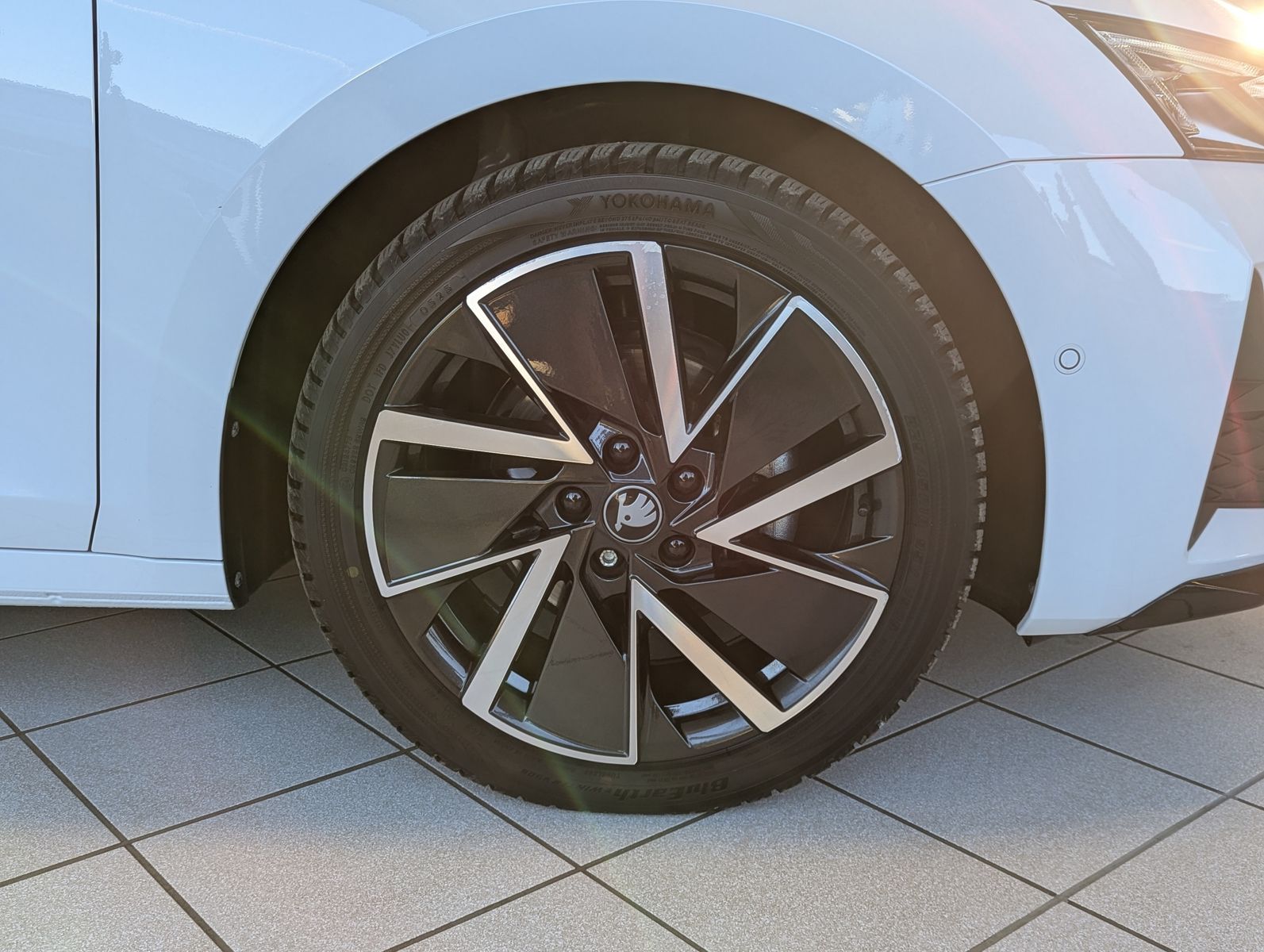 SKODA Octavia 1.5 TSI Sportline Pano Martix AHK 5J Gar - Image 10