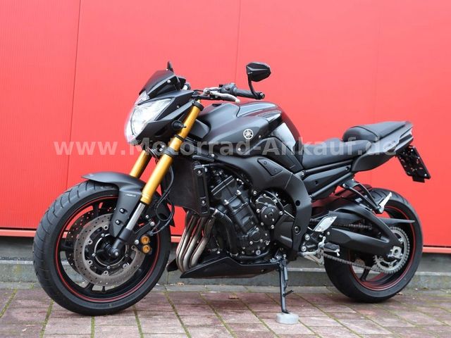 Yamaha FZ 8 ABS, erst 1.Hand, erst 15.989km, Highsider!