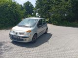 Renault Modus Dynamique 1.6 16V Dynamique - Renault Modus mit Benzin-Antrieb: Kleinbus, 1.6